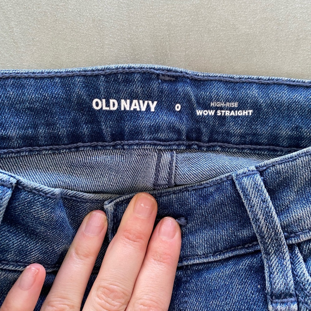 Women’s Old Navy High Rise Wow jeans - Picture 2 of 6